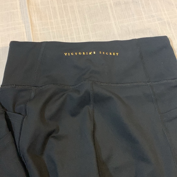 Victoria’s Secret Workout Leggings x2 - Picture 5 of 7